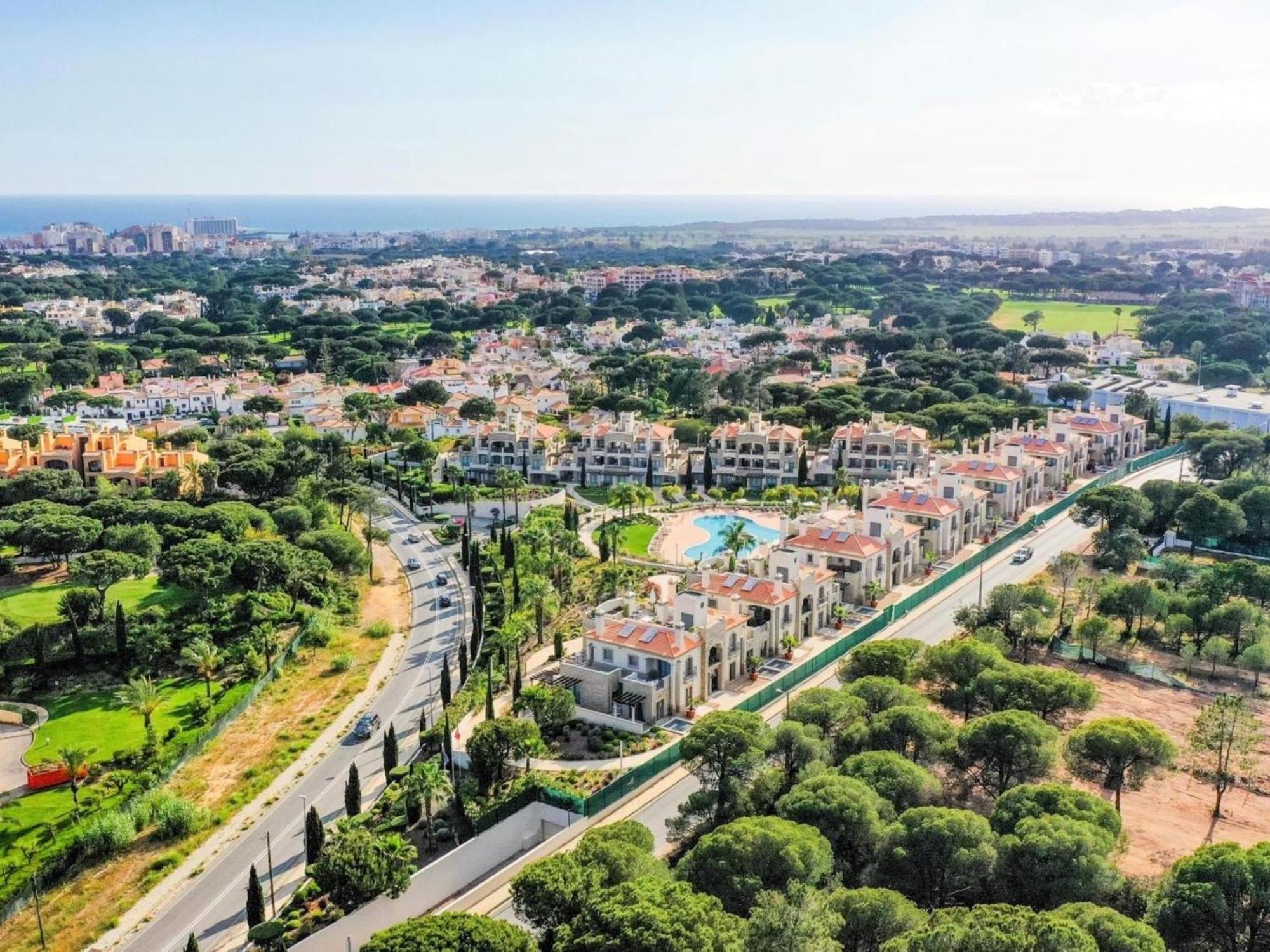 Apartment Pine Hills Perola By Interhome Vilamoura Eksteriør billede